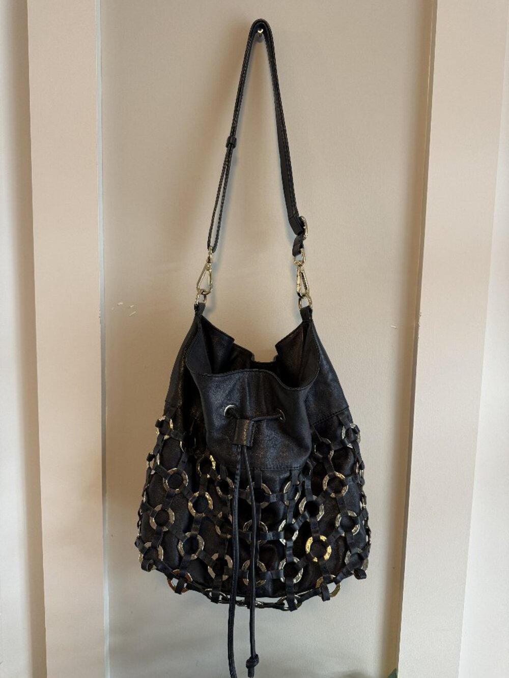 Uterque navy leather bag